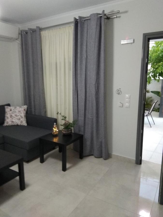 Arxontia 2 Apartment Kalamata Exterior photo
